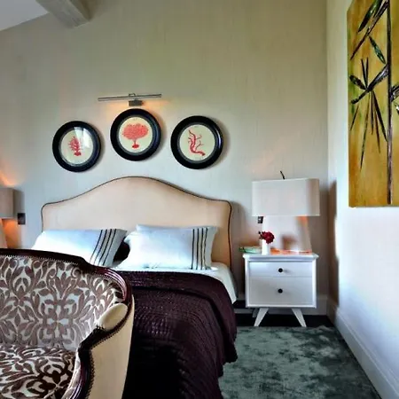 ベッド・アンド・ブレックファスト Amazing Villa With Privat Pool In Saint-Tropez サントロペ